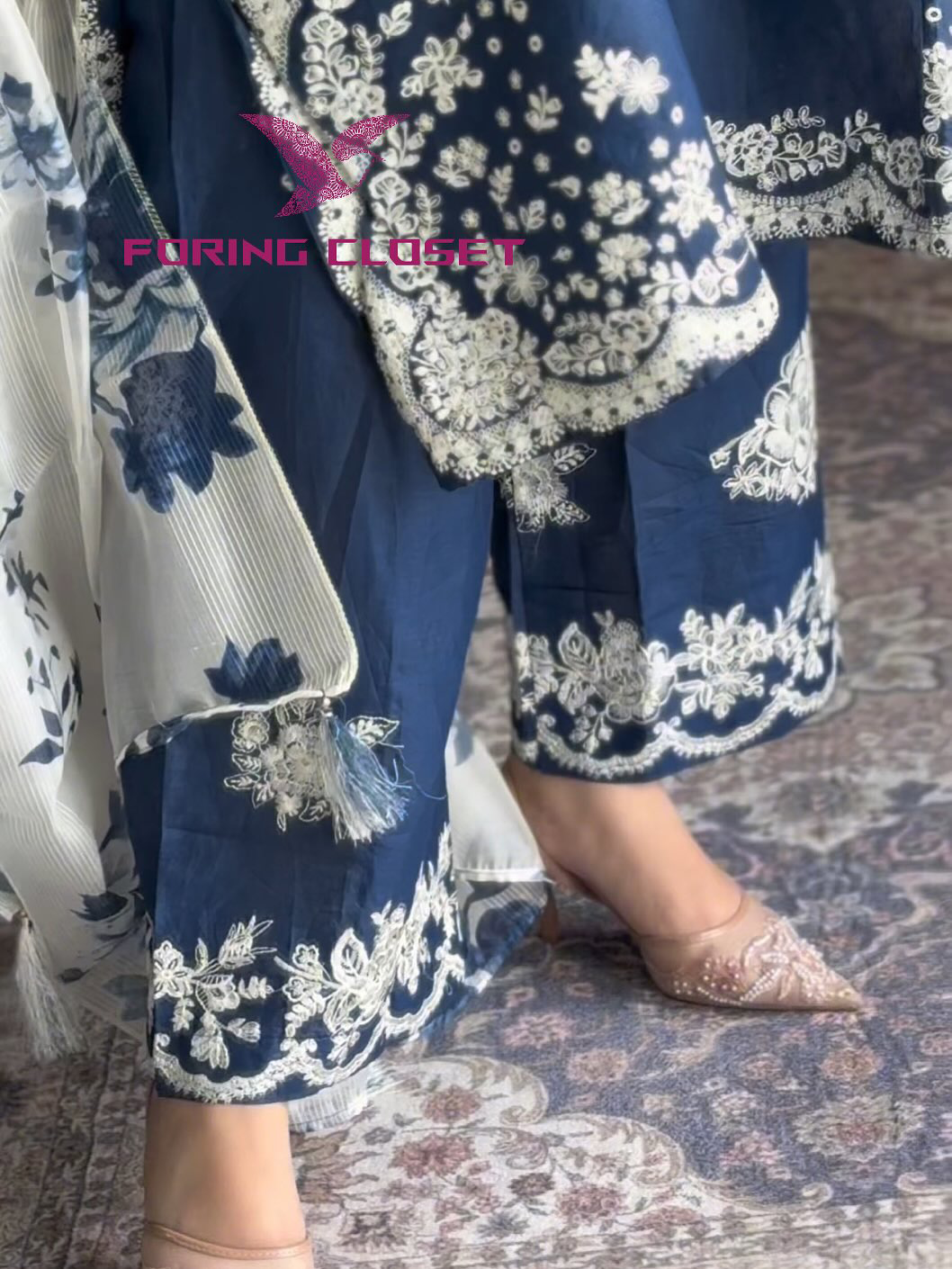 লাক্সারি Blue এলিগেন্স – মাশলিন সফট কটন থ্রিপিস - Image 4