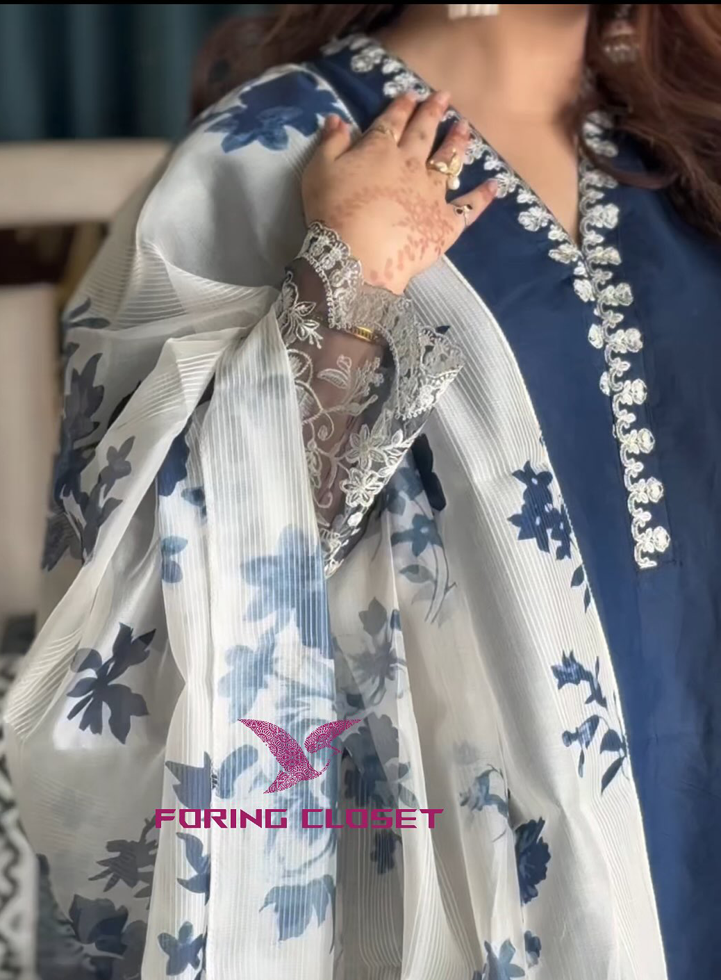 লাক্সারি Blue এলিগেন্স – মাশলিন সফট কটন থ্রিপিস - Image 3