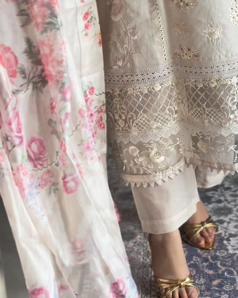 লাক্সারি ক্রিম এলিগেন্স – মাশলিন সফট কটন থ্রিপিস - Image 4