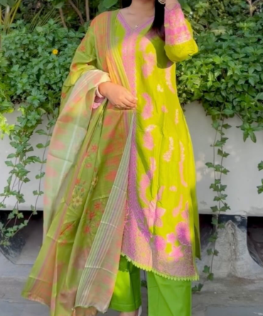 লাক্সারি -গ্রীন পিংক -মাশলিন সফট কটন থ্রি-পিস