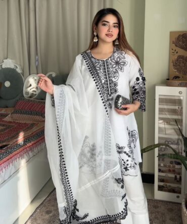 লাক্সারি মিল্কয় – মাশলিন সফট কটন থ্রিপিস