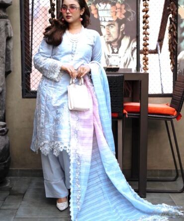 লাক্সারি আকাশী – মাশলিন সফট কটন থ্রিপিস