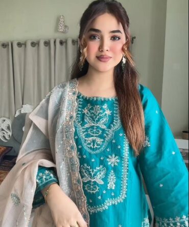 লাক্সারি অ্যাকুয়া গ্রেস – মাশলিন সফট কটন থ্রিপিস