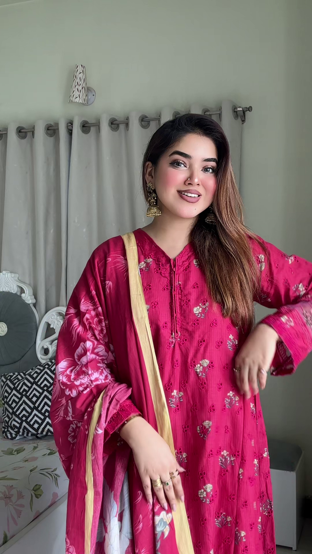 লাক্সারি ক্রিমসন ফ্লোরাল গ্রেস – মাশলিন সফট কটন থ্রিপিস - Image 2