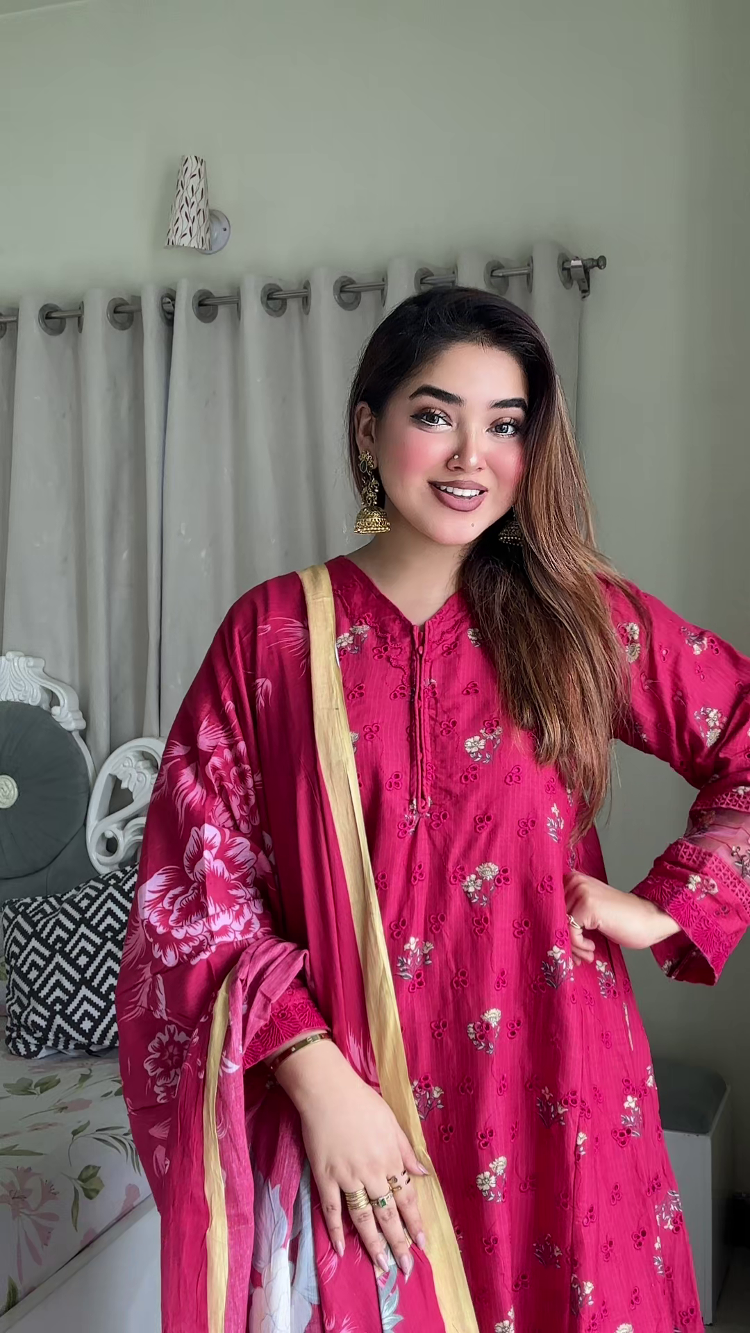 লাক্সারি ক্রিমসন ফ্লোরাল গ্রেস – মাশলিন সফট কটন থ্রিপিস - Image 3